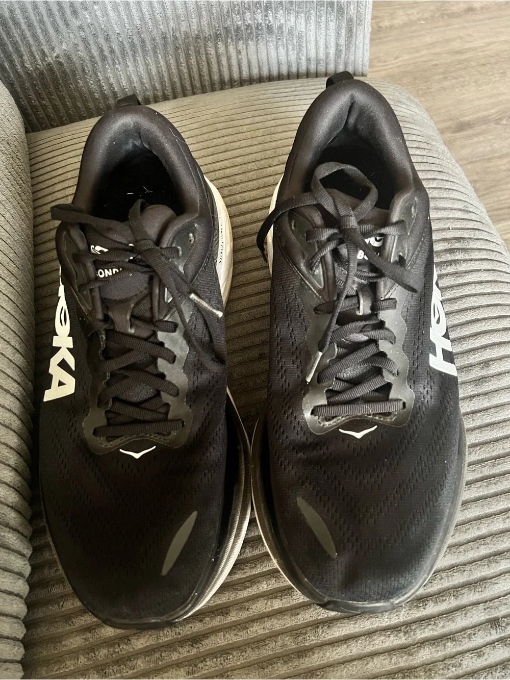 Hoka One One Men's Black Athletic Bondi 8 Wide Running Shoes with White Midsole